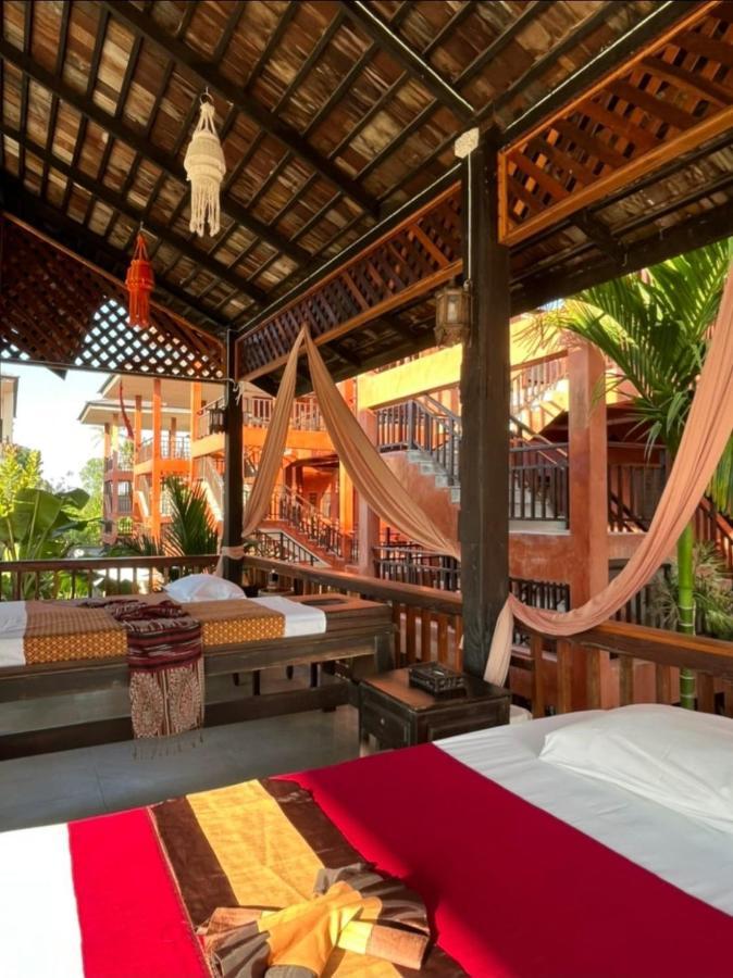 Rainforest Huahin Village Hotel Exterior photo